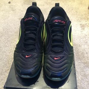 Air max 720 retro future